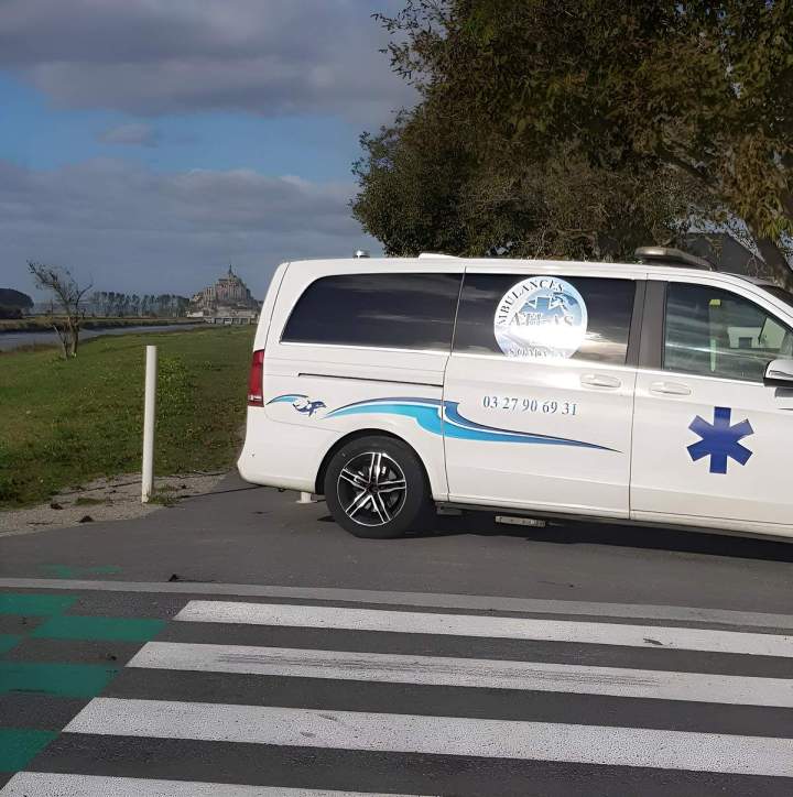 Véhicule de transport sanitaire Douai